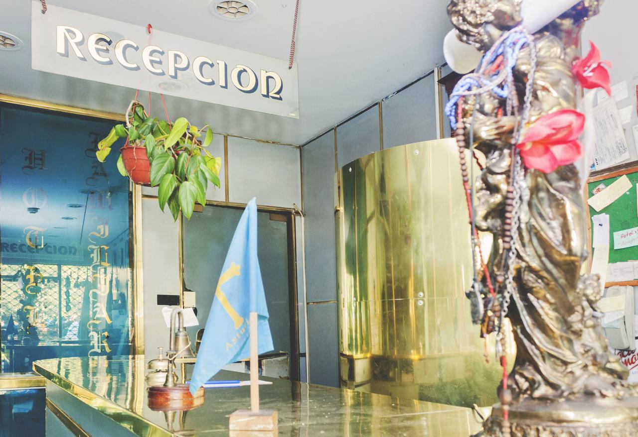 Hotel Aeropuerto มอนเตกรานเด ภายนอก รูปภาพ